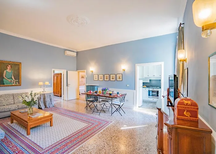 Ca\' Grassi 1 Venetian Apartment